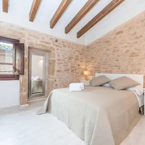 Casa Sa Pedra, En El Centro Historico De , Alcúdia Spanien